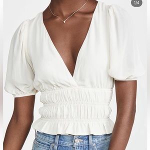 Josie reformation top so cute on needs to be ironed !!!